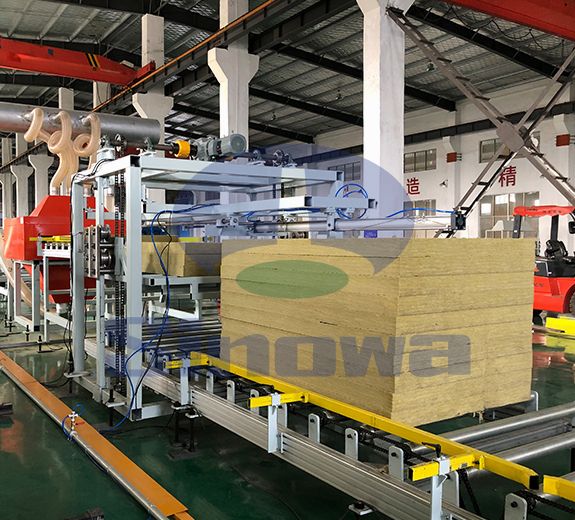 Rock Wool Color Steel Sandwich Panel Machine,Sinowa